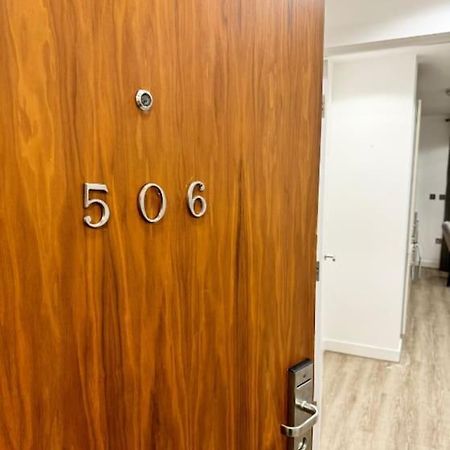 Mediacity Studio Apartment Salford-Quays Manchester Bagian luar foto