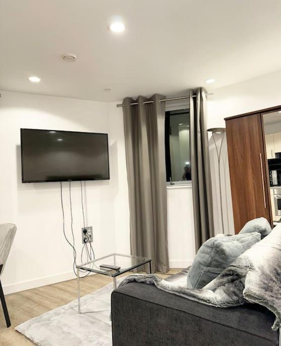 Mediacity Studio Apartment Salford-Quays Manchester Bagian luar foto