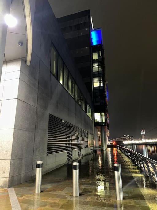Mediacity Studio Apartment Salford-Quays Manchester Bagian luar foto