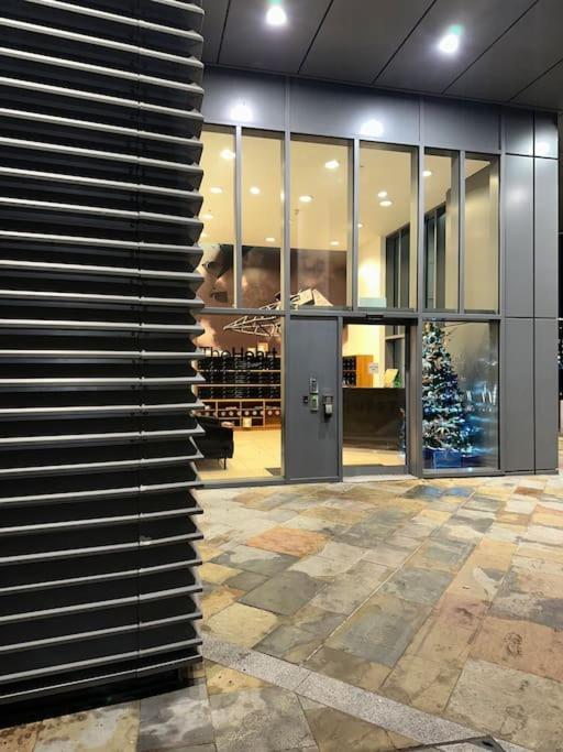 Mediacity Studio Apartment Salford-Quays Manchester Bagian luar foto